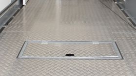 Dørkplate, Aluminium